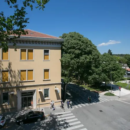 By The Sea - 13502 Apartment Pula